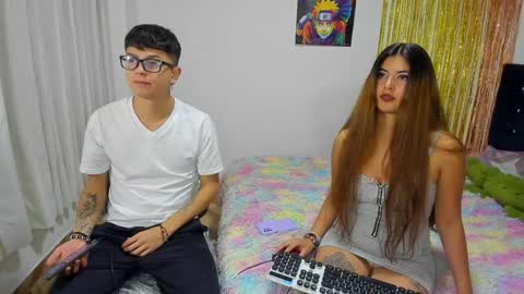 YURI AND MI BOY online show from 12/03/24, 04:36