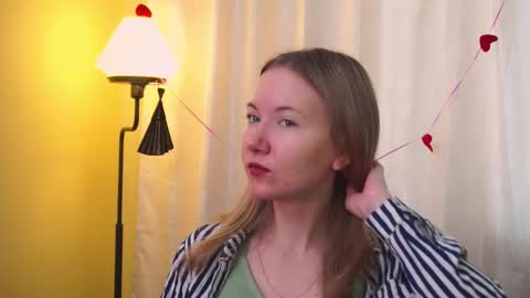 Alesia online show from 02/06/26, 08:29