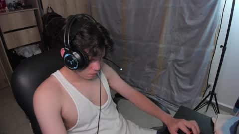 yurii_moody online show from 12/15/24, 01:57