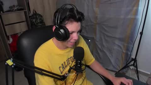 yurii_moody online show from 03/12/25, 03:02