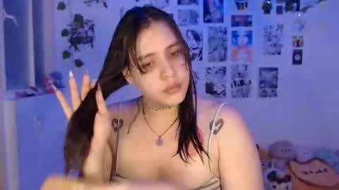 yuriko  online show from 05/08/26, 11:21