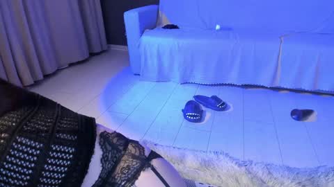 Hi My name Yuriko online show from 01/09/25, 08:33