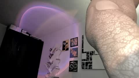 Snapshot of yury_sun chatting on 04/30/26, 03:02 paola online show from 04/30/26, 03:02