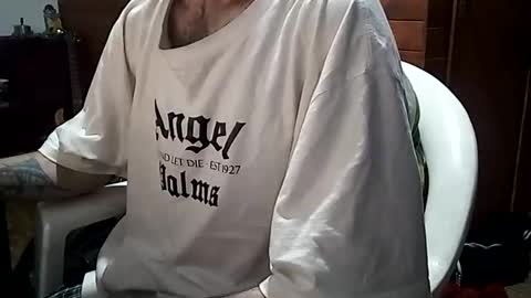 Yuumi online show from 04/08/26, 03:06