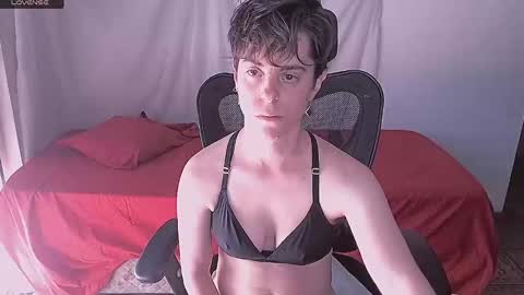 Yuyu online show from 11/03/25, 05:36