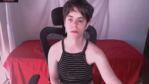 Yuyu online show from 11/10/25, 07:57