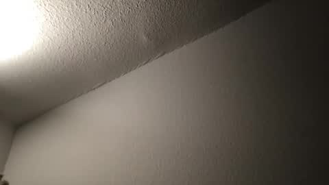 Snapshot of yvesbunnny chatting on 11/23/25, 04:51 yvesbunnny online show from 11/23/25, 04:51