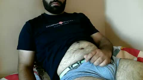 Snapshot of yxxtxxdentyk chatting on 06/17/26, 05:54 Bi BearXXX online show from 06/17/26, 05:54