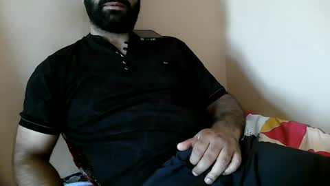 Snapshot of yxxtxxdentyk chatting on 06/24/26, 04:55 Bi BearXXX online show from 06/24/26, 04:55