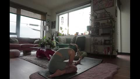 Yucky online show from 01/23/25, 11:47