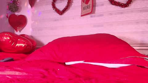 Snapshot of z_zoe_ chatting on 01/28/25, 06:16 Zoe online show from 01/28/25, 06:16