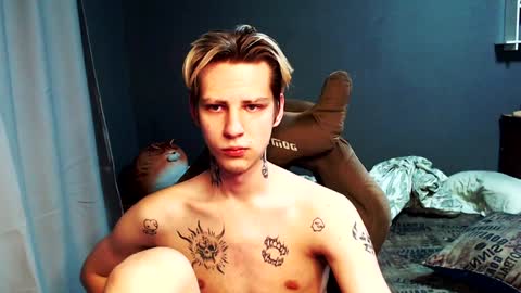 Snapshot of zaaaaaaaaaaaaaaaap chatting on 12/23/24, 03:23 Toshka online show from 12/23/24, 03:23