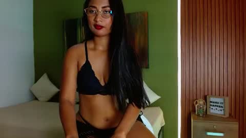 Zara Black online show from 06/21/26, 08:44