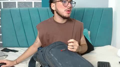 Zack  online show from 12/20/25, 12:01