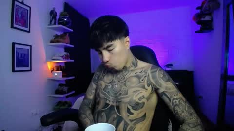 zac_muller1 online show from 02/02/26, 10:36