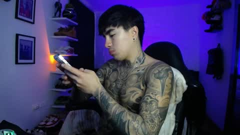 zac_muller1 online show from 04/05/26, 01:36