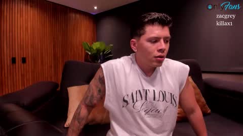 Snapshot of zacandmarcosmg_ chatting on 10/26/25, 02:06 zacandmarcosmg_ online show from 10/26/25, 02:06