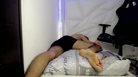 Snapshot of zacariass_ chatting on 12/03/24, 12:02 ZACARIAS online show from 12/03/24, 12:02