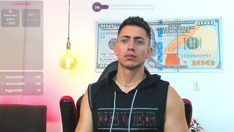 Snapshot of zachpri20 chatting on 12/19/24, 01:29 zachpri20 online show from 12/19/24, 01:29