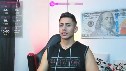 Snapshot of zachpri20 chatting on 12/19/24, 10:10 zachpri20 online show from 12/19/24, 10:10