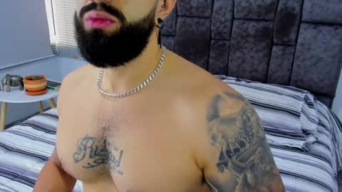 Snapshot of zack_froone chatting on 01/28/25, 03:35 Richard online show from 01/28/25, 03:35