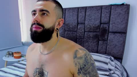 Snapshot of zack_froone chatting on 01/28/25, 06:39 Richard online show from 01/28/25, 06:39