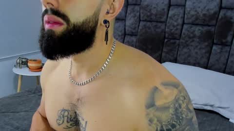 Snapshot of zack_froone chatting on 02/10/25, 02:59 Richard online show from 02/10/25, 02:59