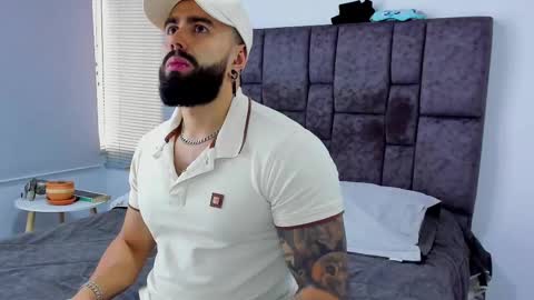 Snapshot of zack_froone chatting on 02/13/25, 06:38 Richard online show from 02/13/25, 06:38