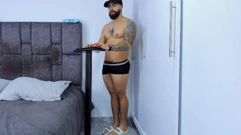 Snapshot of zack_froone chatting on 09/12/25, 12:27 Richard online show from 09/12/25, 12:27