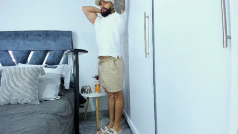 Snapshot of zack_froone chatting on 12/05/25, 12:14 Richard online show from 12/05/25, 12:14