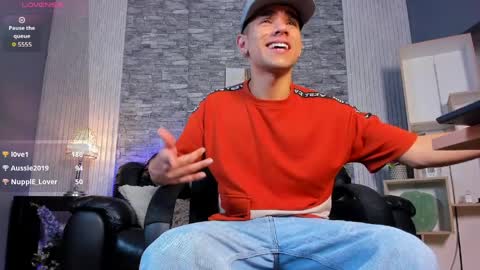 zack_joness10 online show from 04/02/26, 05:05