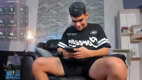 zack_joness10 online show from 07/02/26, 04:51