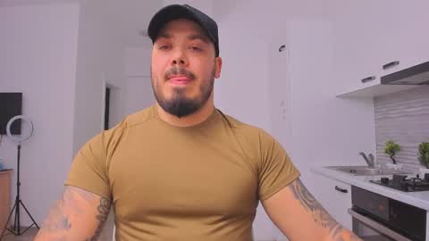 Snapshot of zackconnorsx chatting on 02/23/25, 10:31 Zack online show from 02/23/25, 10:31