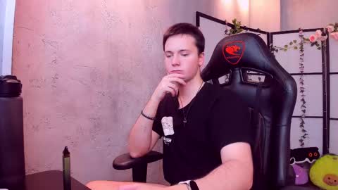 Zack online show from 02/07/25, 01:22