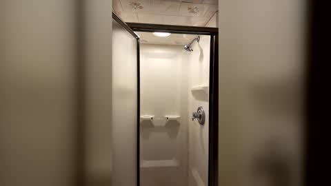 zackharden45 online show from 04/14/26, 10:27