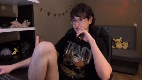 Snapshot of zackstivensen chatting on 02/09/25, 10:00 Zachary next stream on monday online show from 02/09/25, 10:00