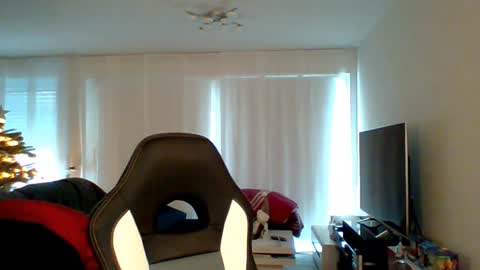 zac online show from 12/19/24, 02:46