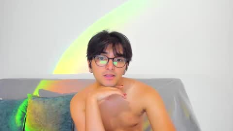 zac online show from 02/12/25, 04:44