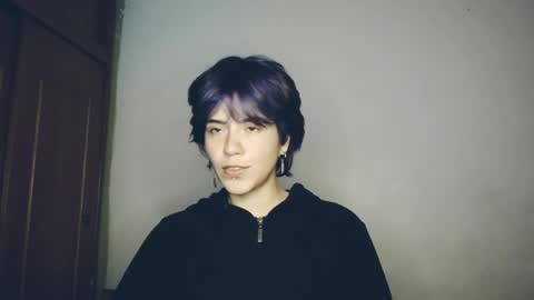 Snapshot of zafira_raven chatting on 09/18/25, 12:01 zafira_raven online show from 09/18/25, 12:01