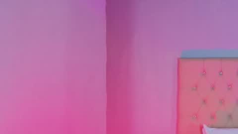 Zafiro Brown online show from 11/19/25, 11:21