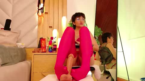 Karina  online show from 09/13/25, 08:52