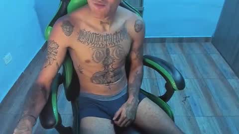 BiG Zafiro online show from 11/24/25, 02:50