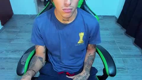 BiG Zafiro online show from 03/31/26, 11:54