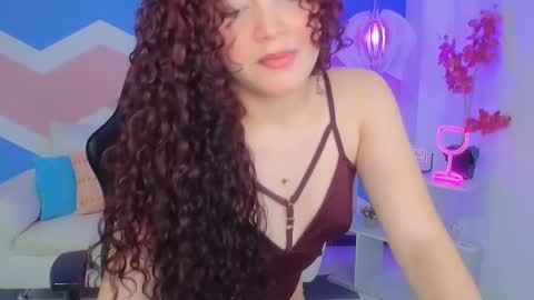 Zahira  online show from 02/16/26, 08:38