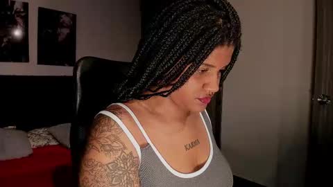 Snapshot of zahra_rose chatting on 10/19/25, 07:25 zahra_rose online show from 10/19/25, 07:25