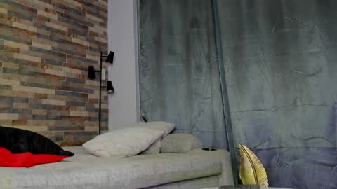 INSTAGRAM yormanfit7 online show from 01/21/25, 10:30