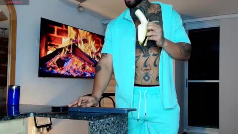 Snapshot of zain_diesel7 chatting on 02/08/26, 02:48 INSTAGRAM yormanfit7 online show from 02/08/26, 02:48