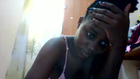 Snapshot of zainxxxx chatting on 02/02/25, 02:13 zainxxxx online show from 02/02/25, 02:13