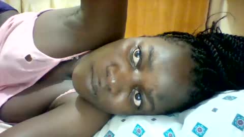 Snapshot of zainxxxx chatting on 02/03/25, 02:03 zainxxxx online show from 02/03/25, 02:03