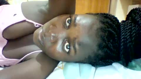 Snapshot of zainxxxx chatting on 02/06/25, 08:34 zainxxxx online show from 02/06/25, 08:34